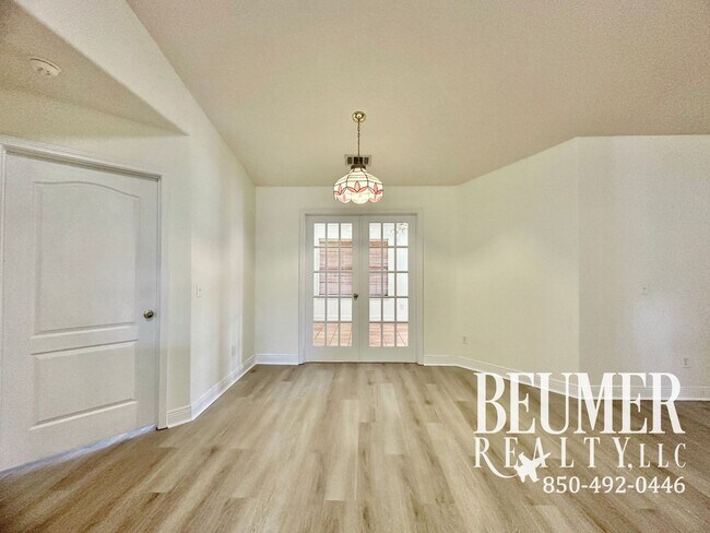 Building Photo - 4br/3ba Big, Bold, Beautiful Home for Rent