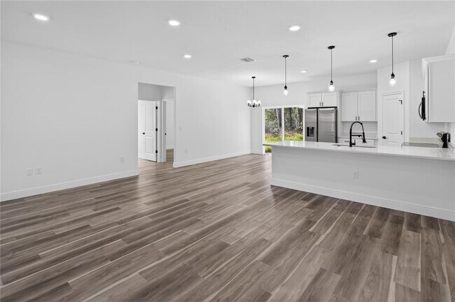 Building Photo - 9066 N Akola Way