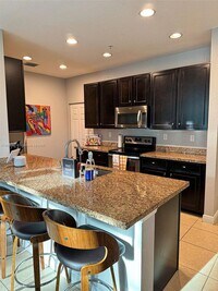 Building Photo - 1006 SW 147th Ave