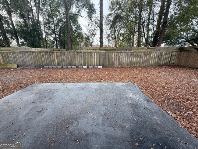 Building Photo - 204 Westgate Cir