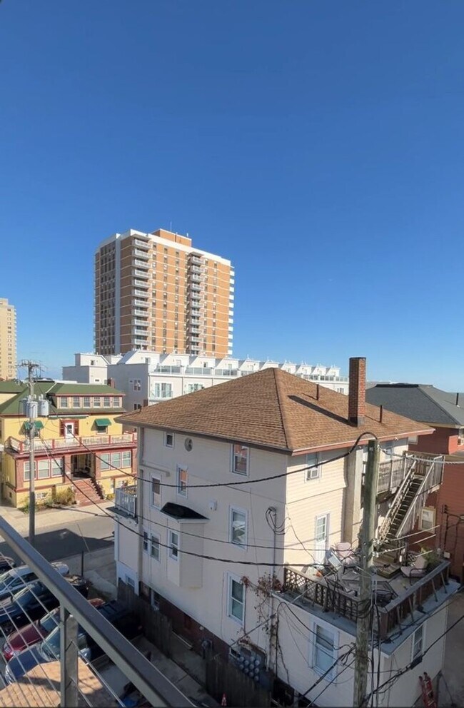 Building Photo - Ventnor Beach Lofts