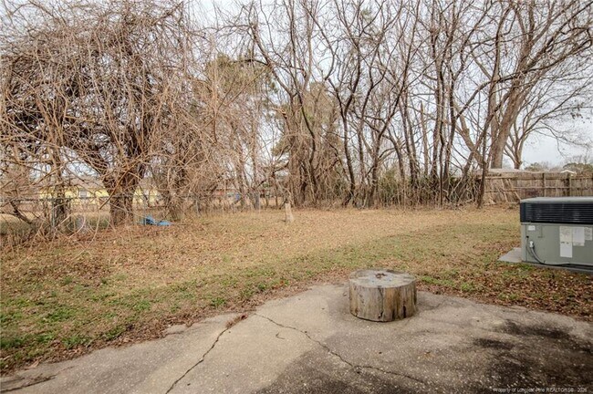 Building Photo - 100 Lewiston Ct