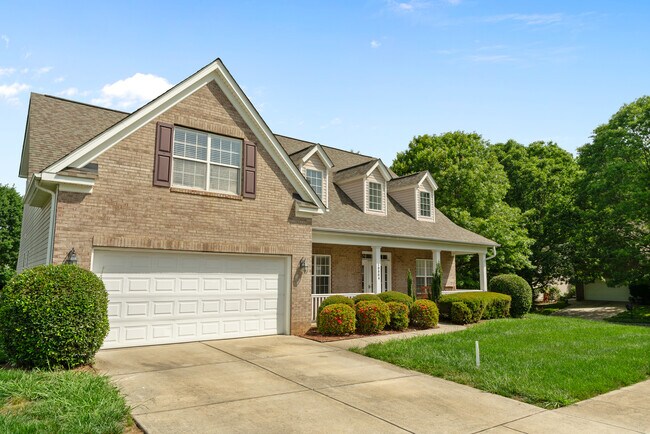 Building Photo - 10004 Shetland Ln