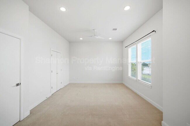Building Photo - 3131 Leeland St