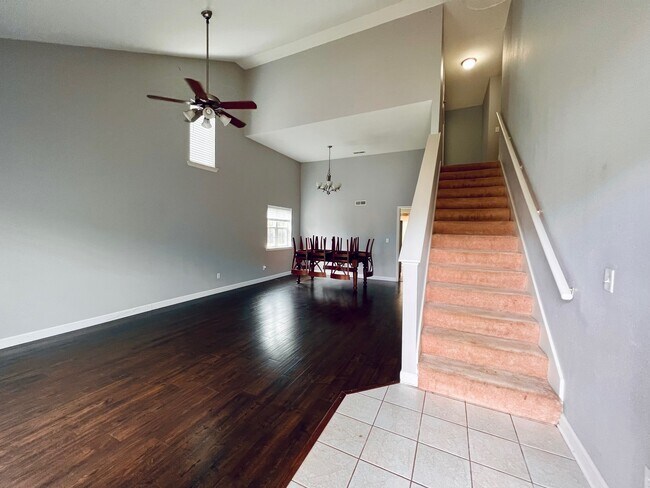 Building Photo - 128 Meadowland Dr