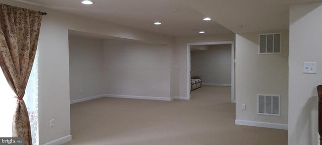 Building Photo - 4506 Nightingale Ct