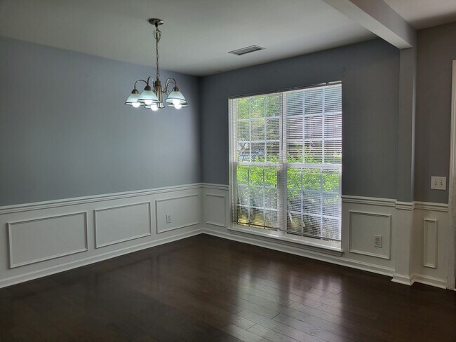 Building Photo - 3 bedroom home in Edindale