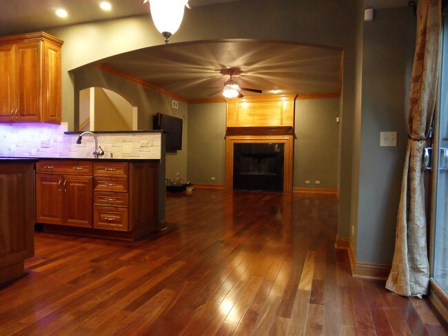 Building Photo - 1326 Walnut Ridge Dr