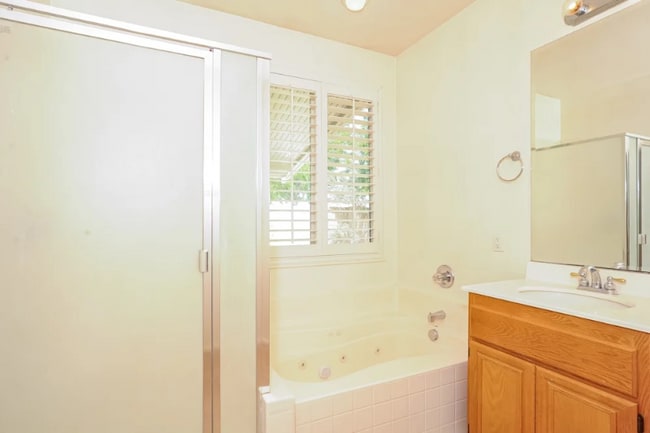 Building Photo - 4551 Jade Ct