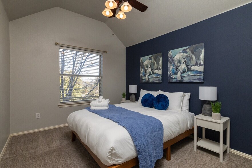 Building Photo - 8862 Beartooth Dr