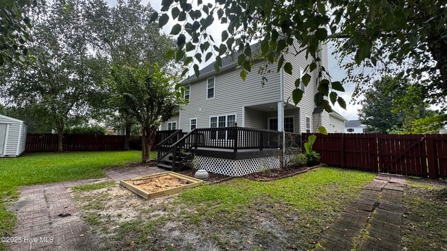 Building Photo - 232 Newport Drive
