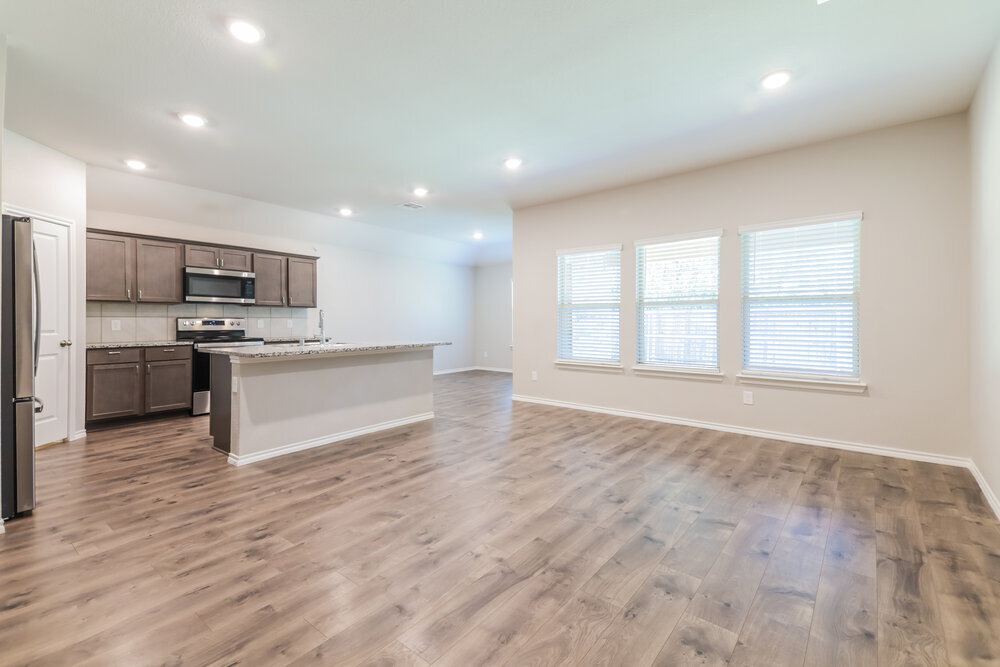 Building Photo - 2618 Saldana Dr