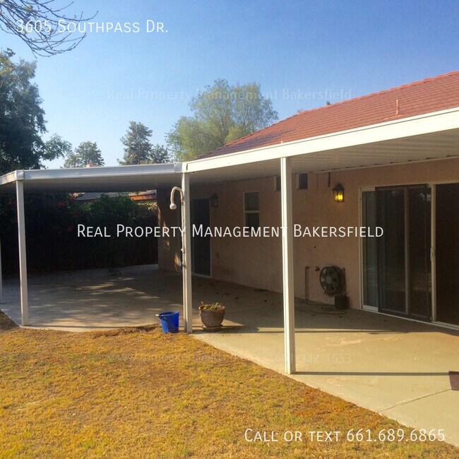 Building Photo - 3605 Southpass Dr