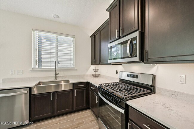 Building Photo - 2616 Windsor Lks Wy