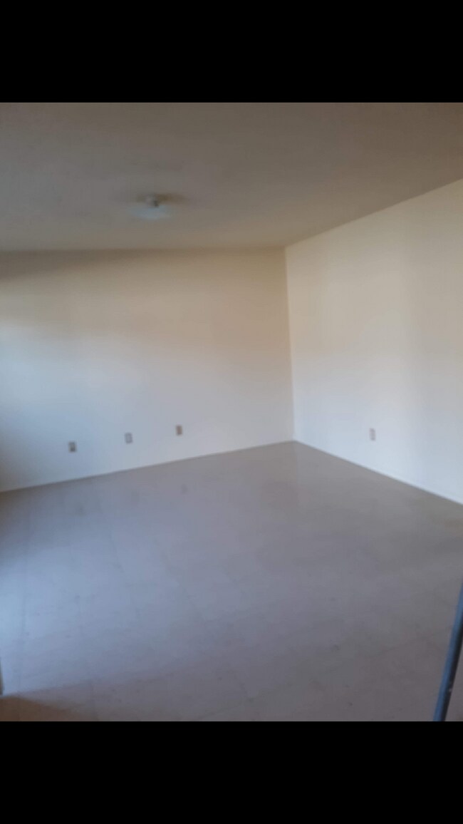 Building Photo - "Charming 2-Bedroom Retreat in Bono – Cozy 710 Sq. Ft. Apartment Awaits!"