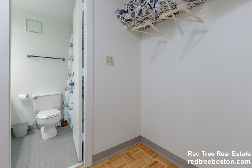 Building Photo - 61 Brookline Ave