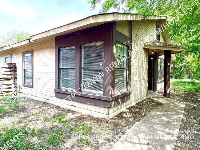 Primary Photo - 6921 Belforest-