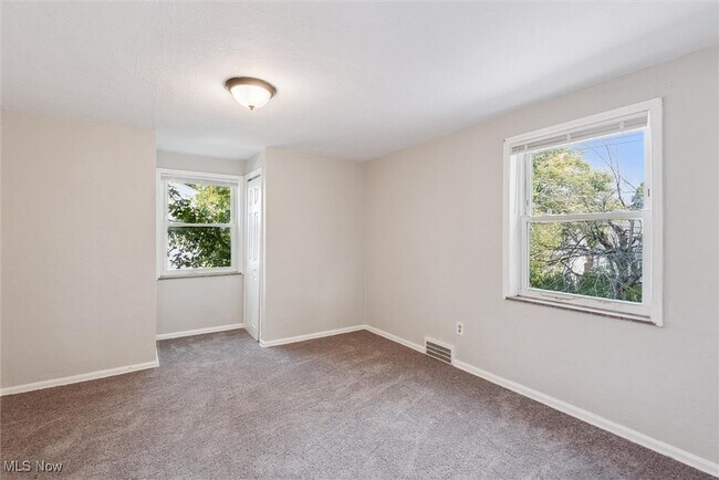 Building Photo - 20891 Priday Ave