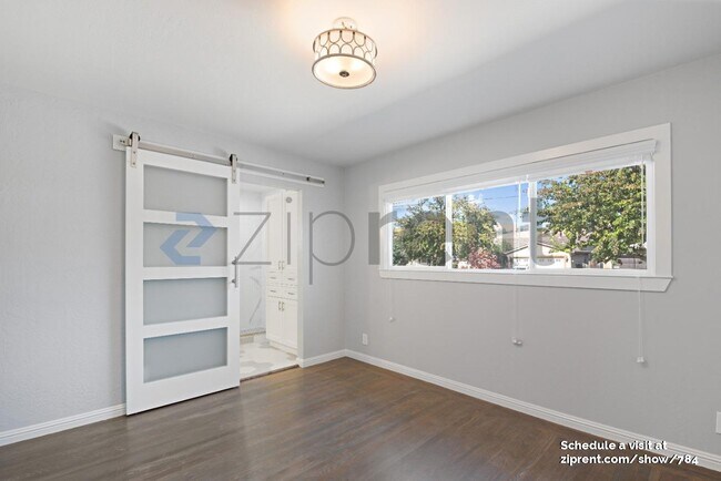 Building Photo - 31273 Birkdale Way