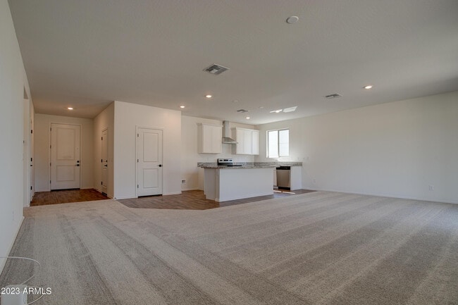 Building Photo - 11442 W La Reata Ave