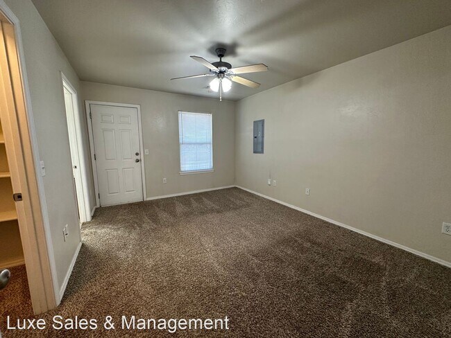 Building Photo - 3 br, 2 bath House - 1738 West Palm Place