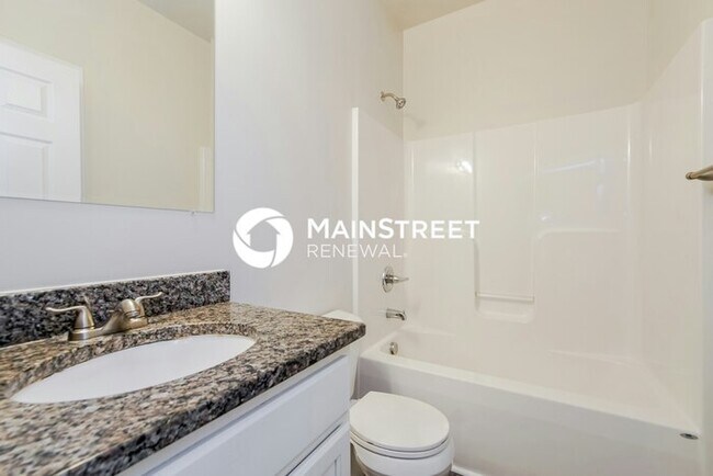 Building Photo - 5 Bedroom Pet-Friendly Home in GARNER, NC with Main Street Renewal