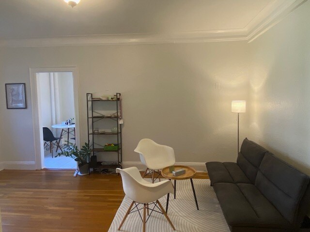 Primary Photo - 145 Englewood Ave
