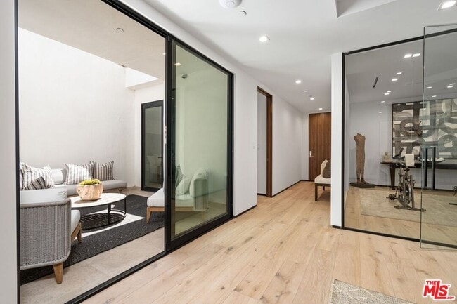 Building Photo - 1200 Angelo Dr