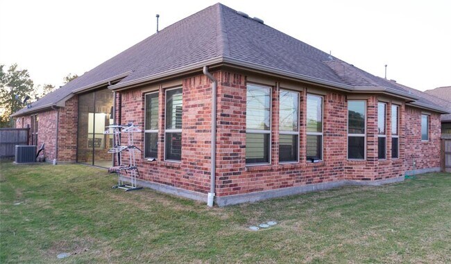 Building Photo - 5519 Caper Shores Ln