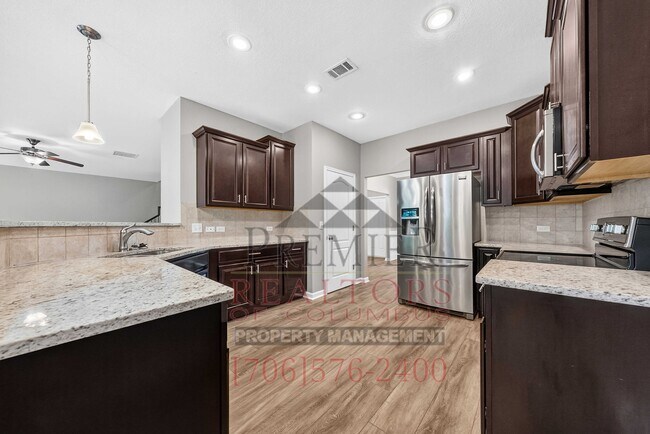 Building Photo - 7329 Sorrel Ct