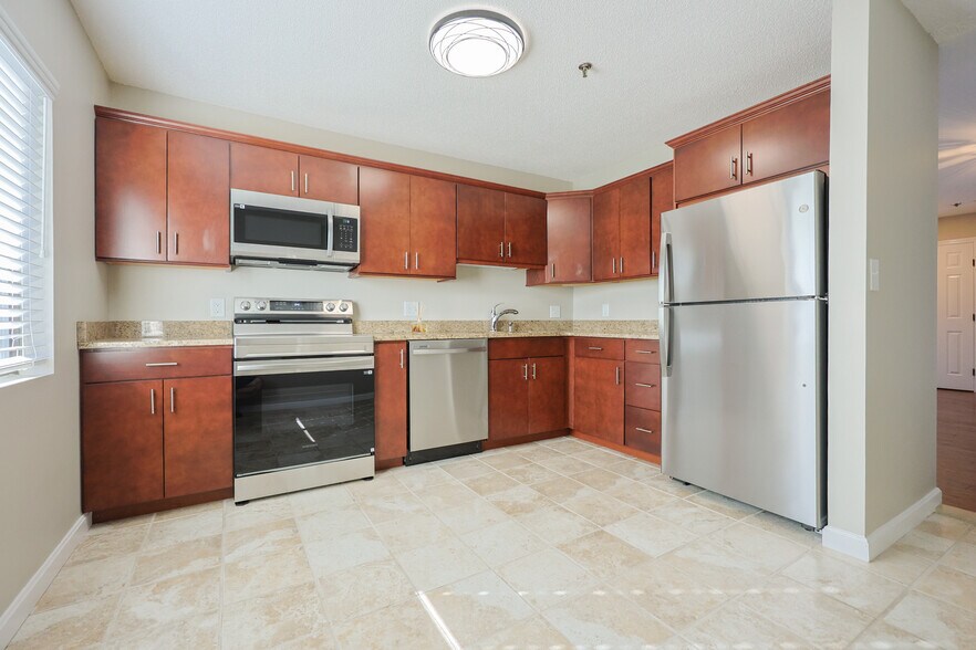 Building Photo - 3920 Mystic Valley Pky