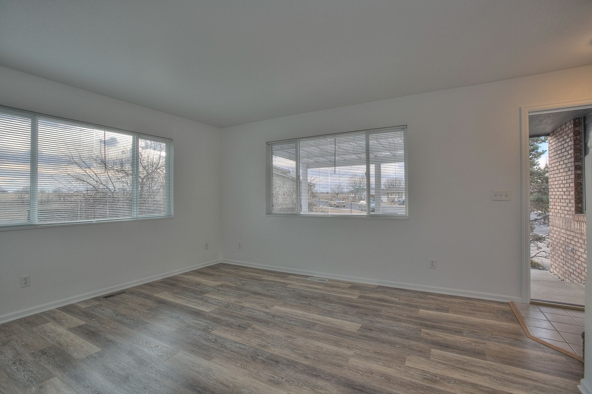 Building Photo - 624 26th St SW