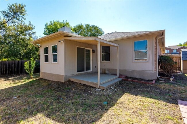 Building Photo - 2321 Friarcreek Loop