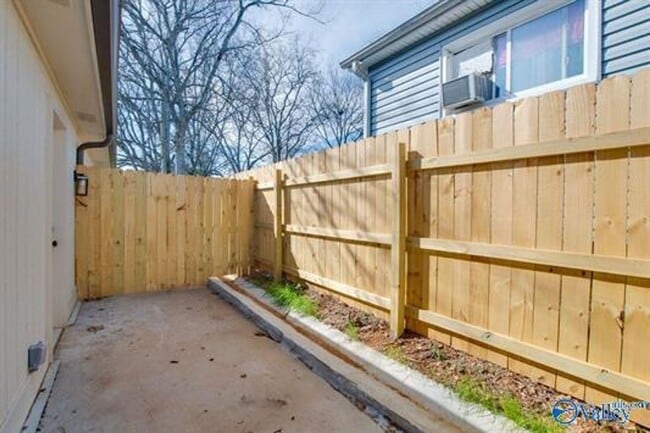 Building Photo - 4104 Mc Vay St SW