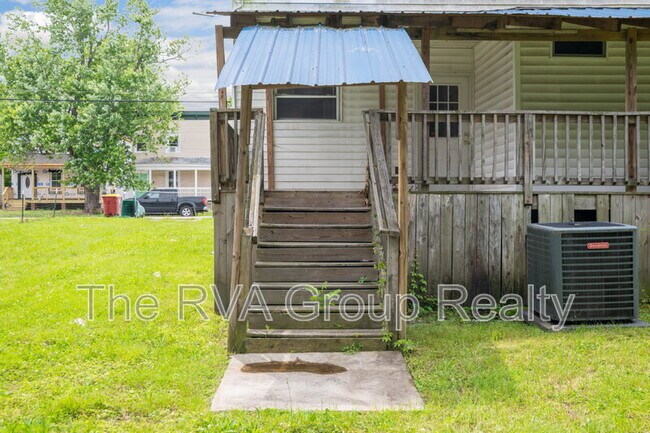 Building Photo - 1145 Farmer St