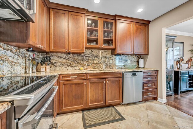 Building Photo - 8 Fawn Ridge