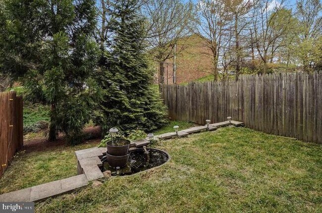 Building Photo - 94 Blueridge Ct