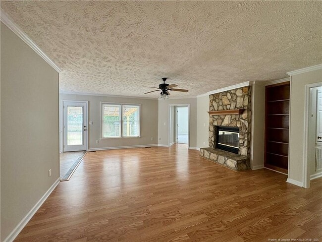 Building Photo - 250 Buhmann Dr