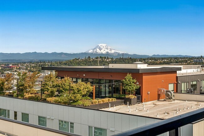 Building Photo - 1501 Tacoma Ave S