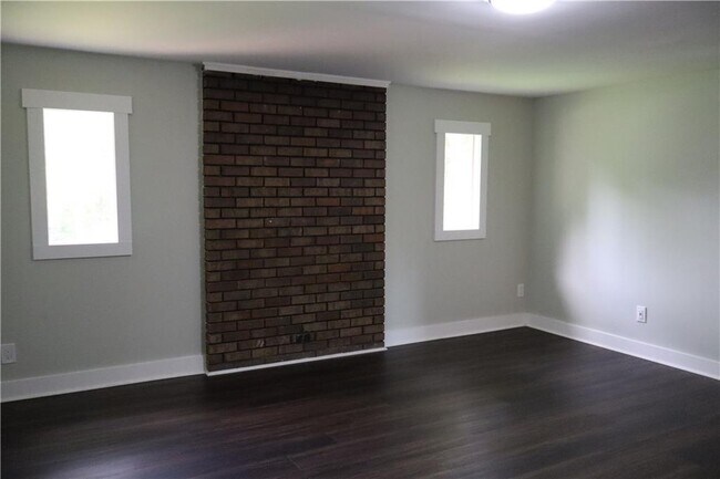 Building Photo - 3432 Gilleland Cir