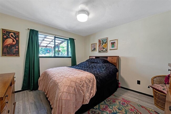 Building Photo - 116 W White Willow Cir