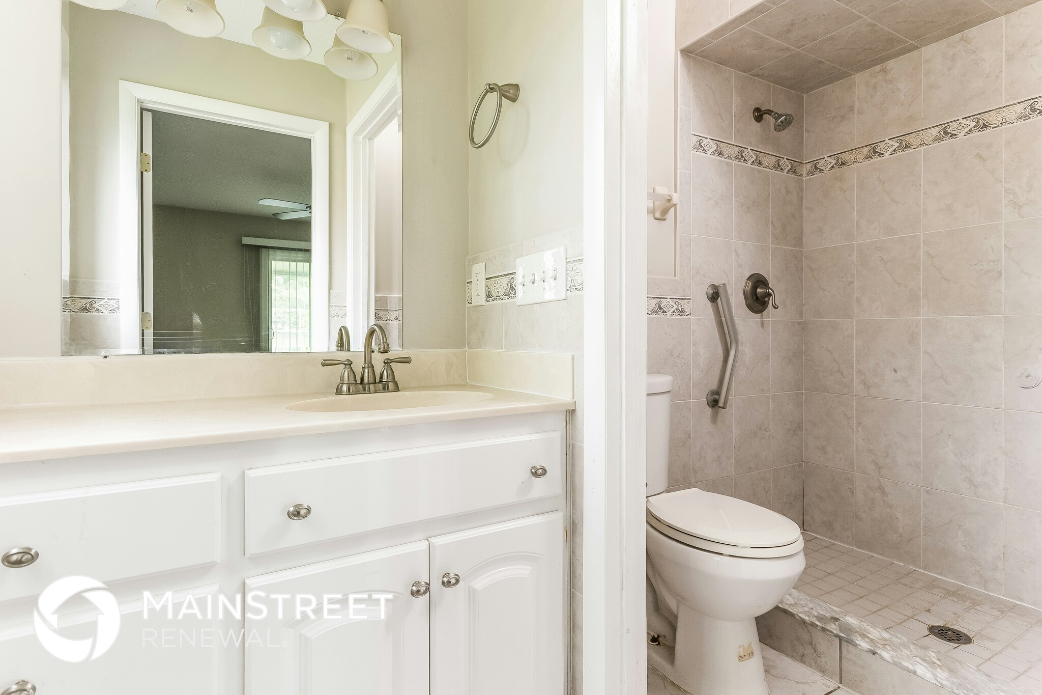 Building Photo - 1517 Colony Ave