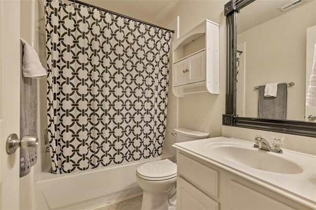 Building Photo - 21519 Falvel Sunrise Ct