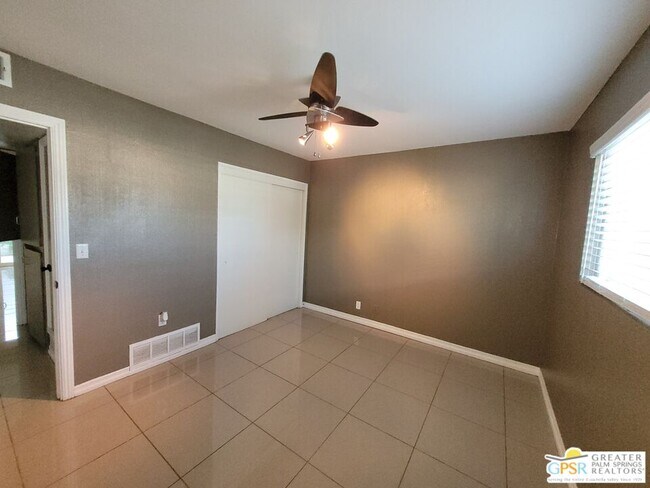 Building Photo - 2518 S Sierra Madre