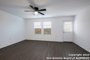 Building Photo - 1019 Crenshaw Wy