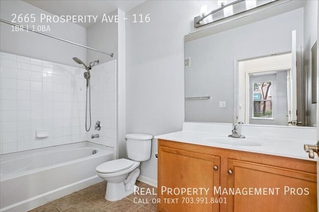 Building Photo - 2665 Prosperity Ave