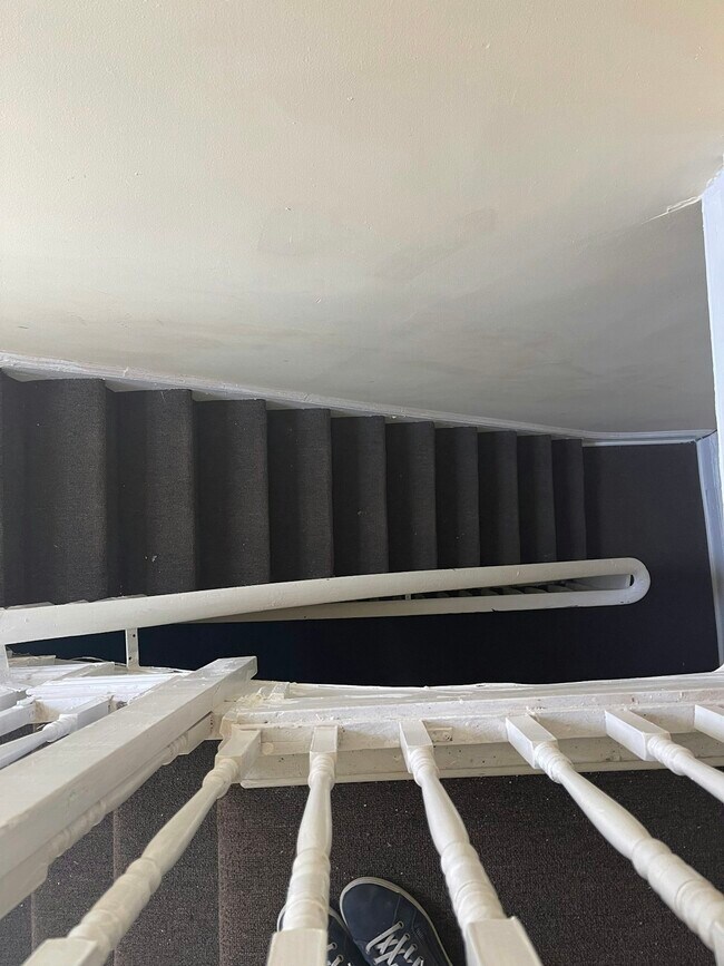 Building Photo - 1219 N 29th St