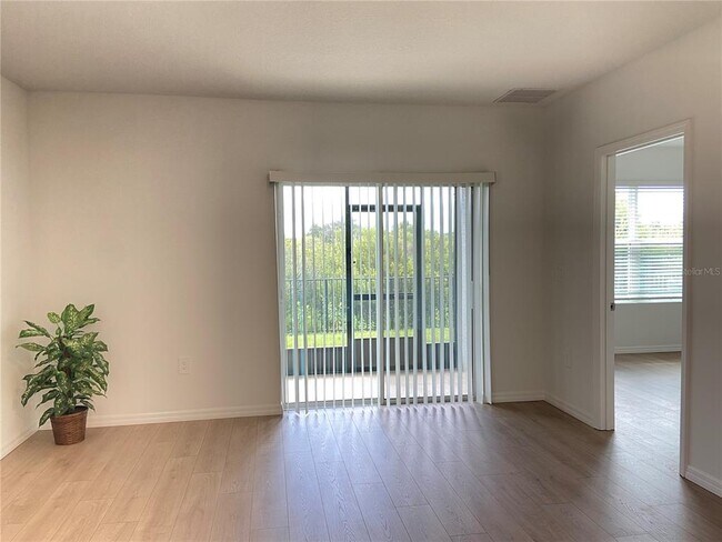 Building Photo - 32354 Weathered Oak Dr