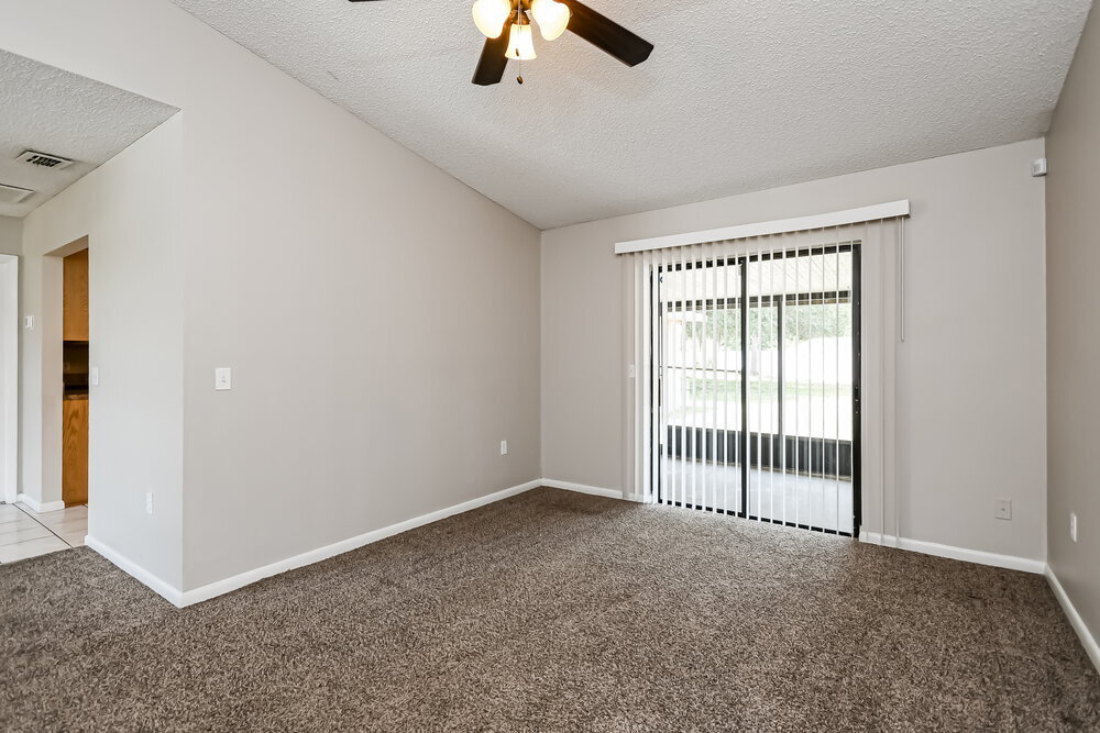 Building Photo - 1209 Croydon Cir