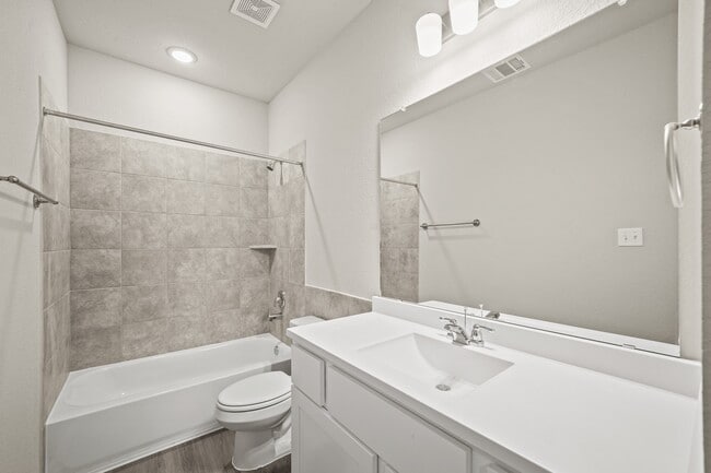 Building Photo - 15004 Alkay St